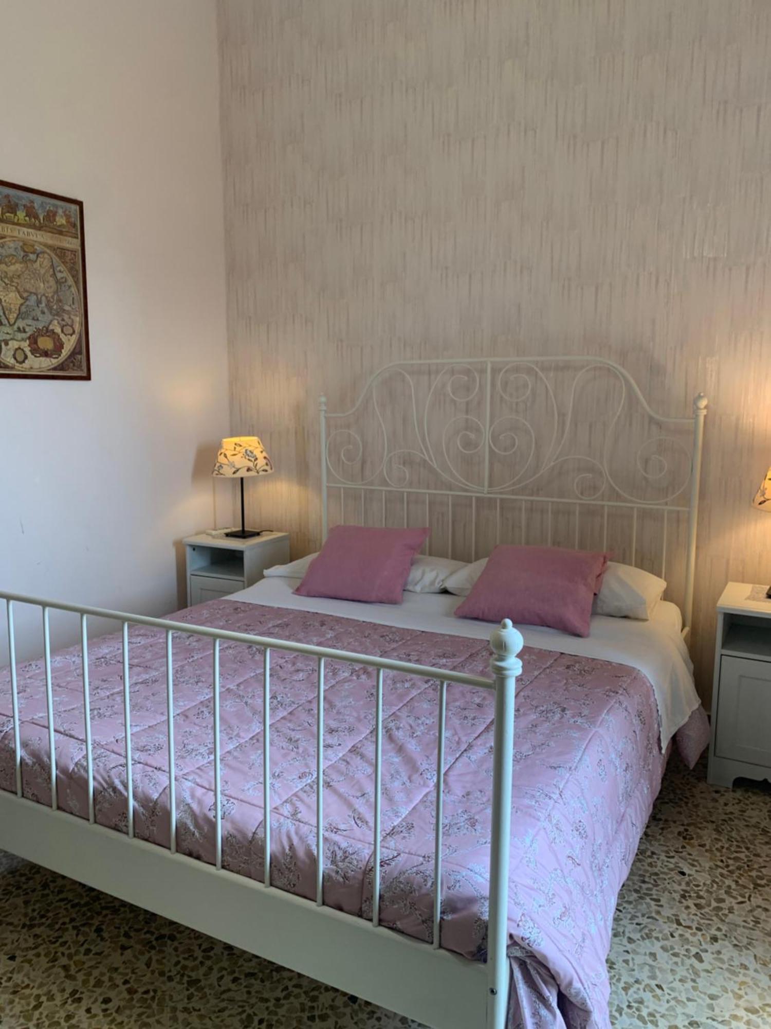 La Casa Di Chicca Apartman Lecce Kültér fotó